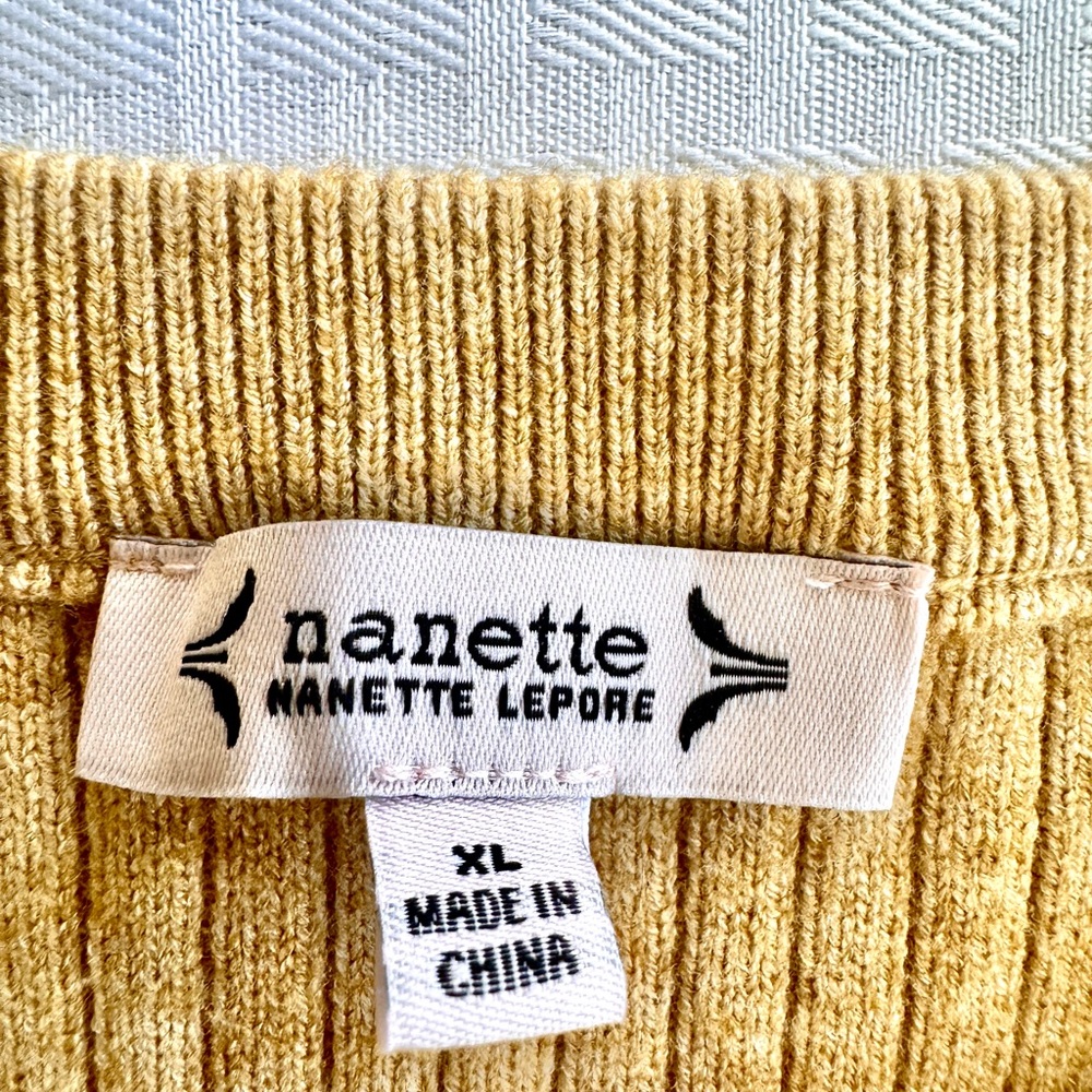 Nanette Lepore Ribbed Knit Sweater Womens XL‎ Beige Oatmeal Peplum Long Sleeve - Picture 2 of 9